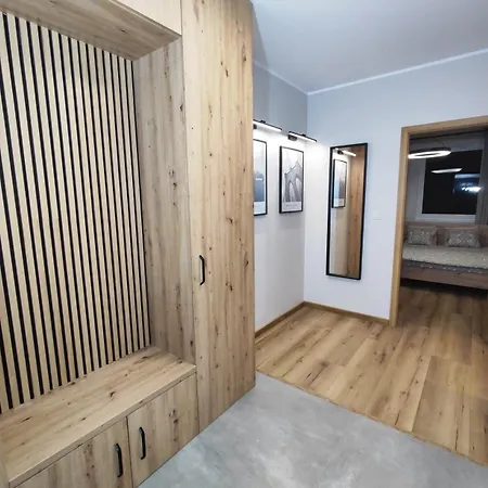 Starco Centrum Apartment *